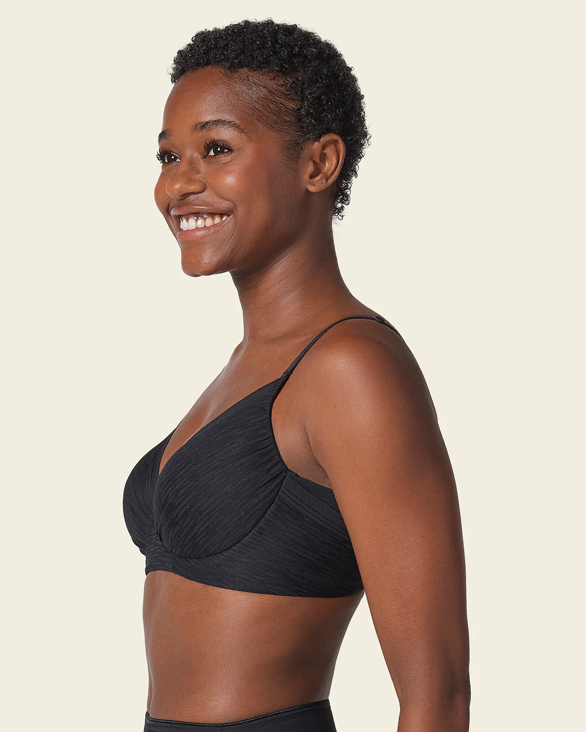 Complete Coverage Smoothing Bra - Image 14