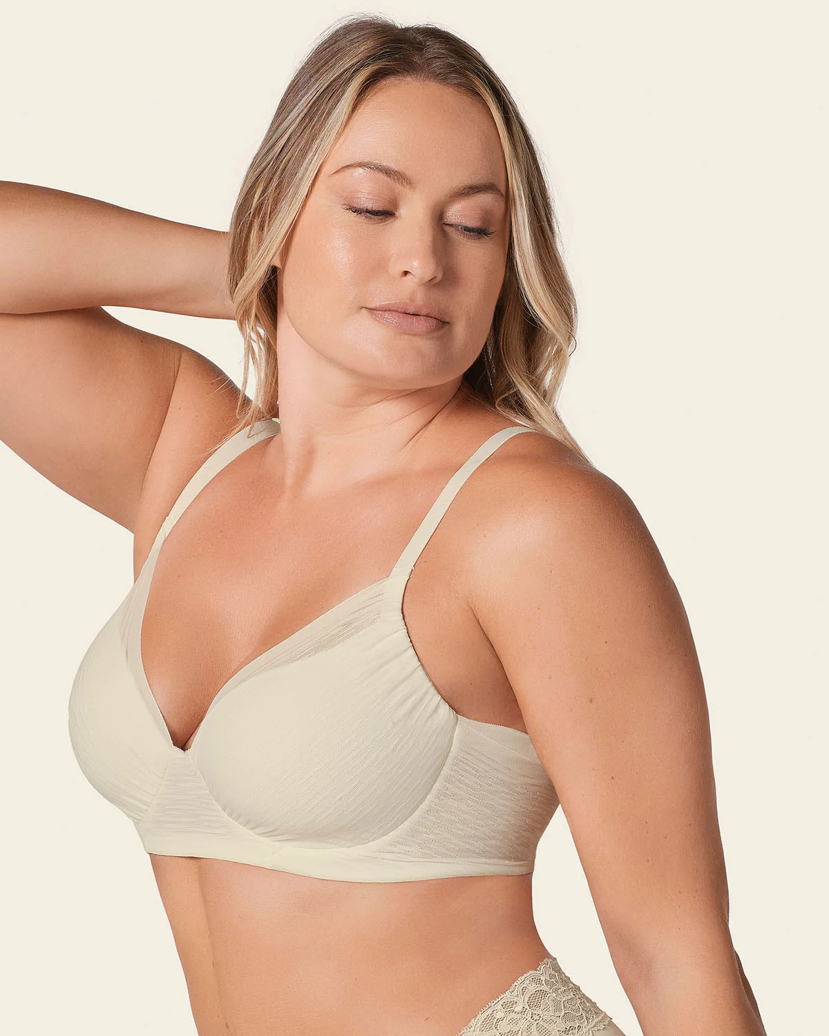 Complete Coverage Smoothing Bra - Image 28