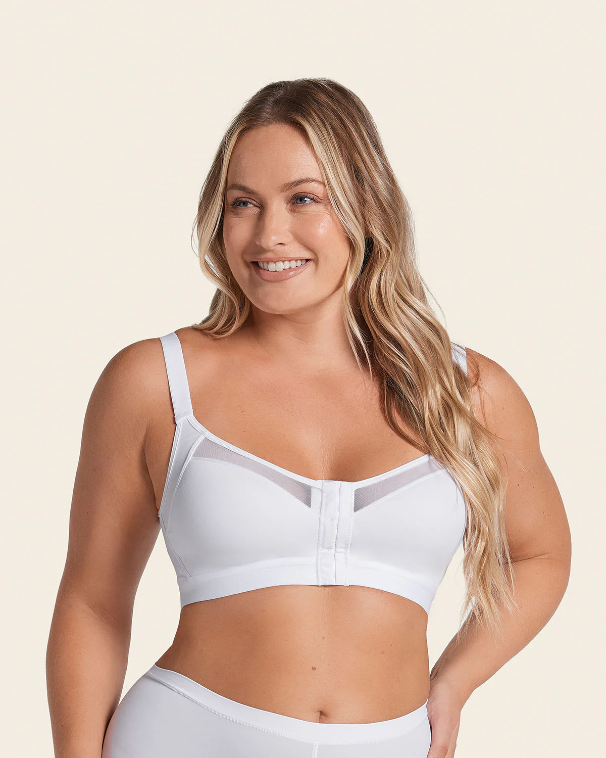 Lightly Lined Wireless Posture Corrector Bra - Image 11